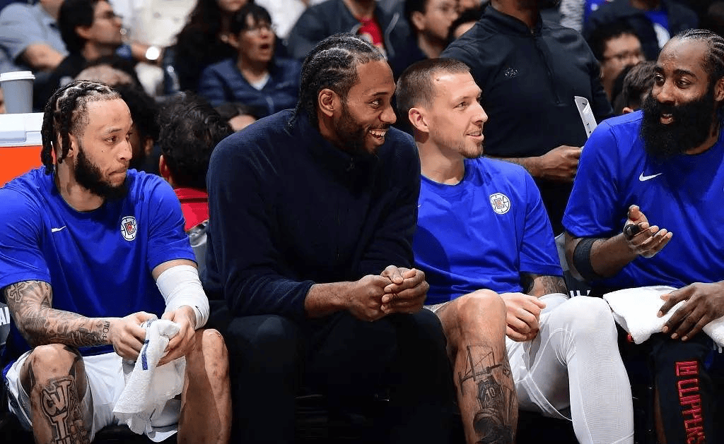 之间的错位 之间的错位